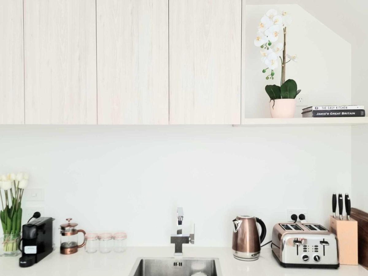 Elegant Cbd Apartment Christchurch Esterno foto